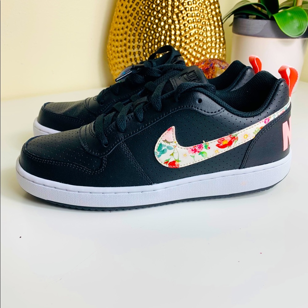 Nike Court Borough Low